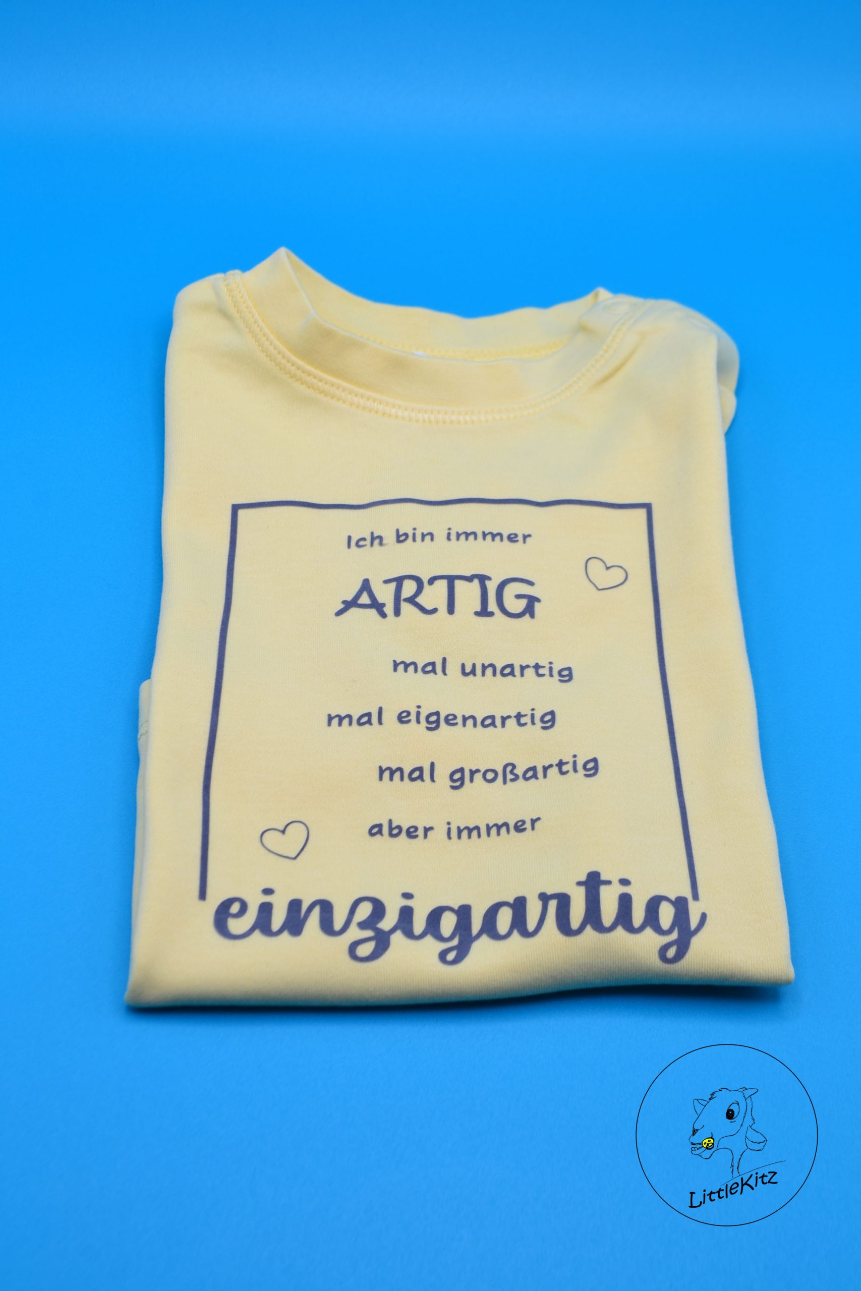 DSC_0475_mitLogo T-Shirt einzigartig